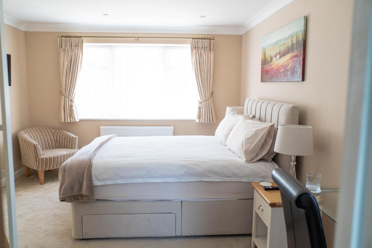Bed and Breakfast The Cedars West Clandon Esterno foto